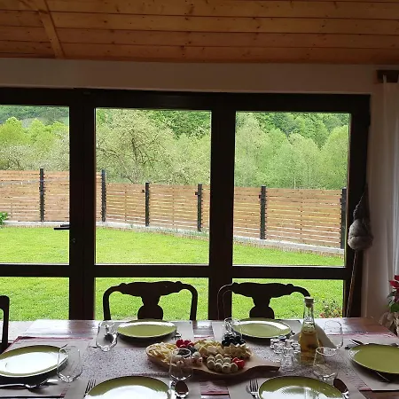 Bed & Breakfast Sura Lu' Vasile. Crivina (Brasov)